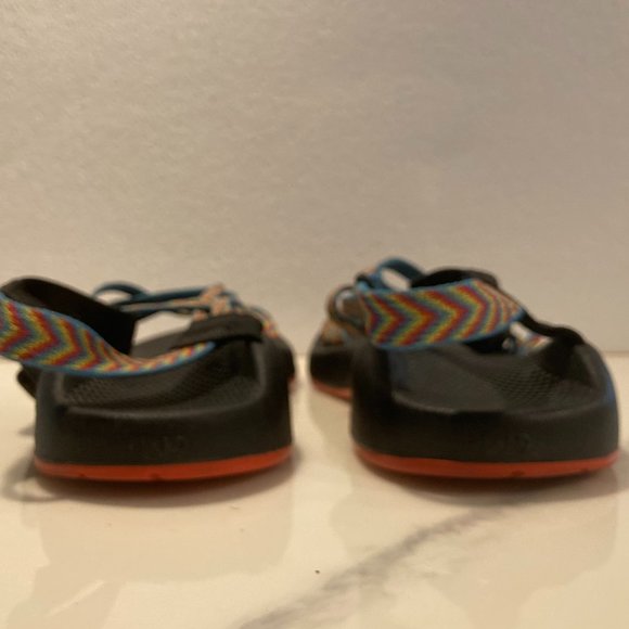 Chaco Z2 boulder style toe strap rainbow hiking sandals sz 9 - Picture 4 of 11